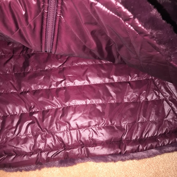 Nicole Miller reversible faux fur vest ( no offer please ) very soft - Picture 5 of 11